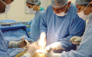 Best Kidney transplant Surgeon india, best kidney transplant hospital in punjab, Best urologist, super Specialist kidney surgeon chandigarh, mohali, panchkula, leading Uro oncologist ludhiana, HP, Baddi, Punjab, himachal, haryana